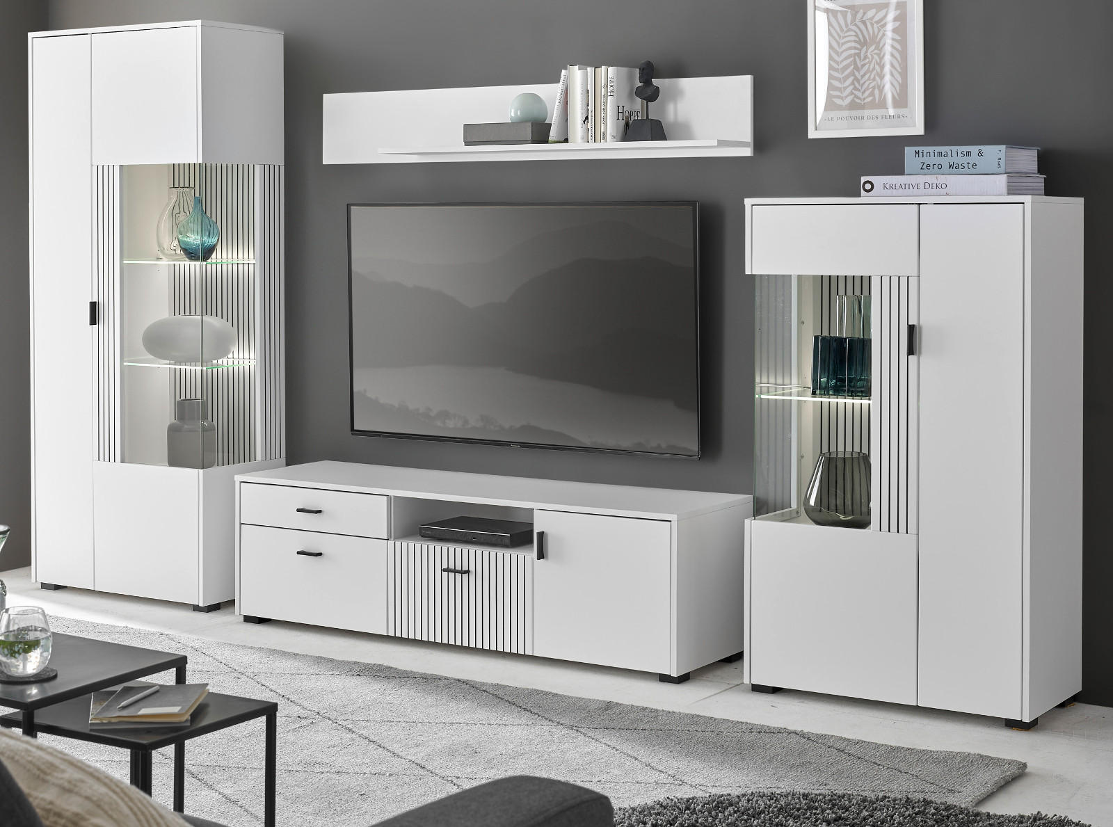 WOHNWAND weiß matt, Wohnkombination 4-teilig 320 x 180 cm - Weiß, Holzwerkstoff/Metall (320/180/42cm) - Furn.Design