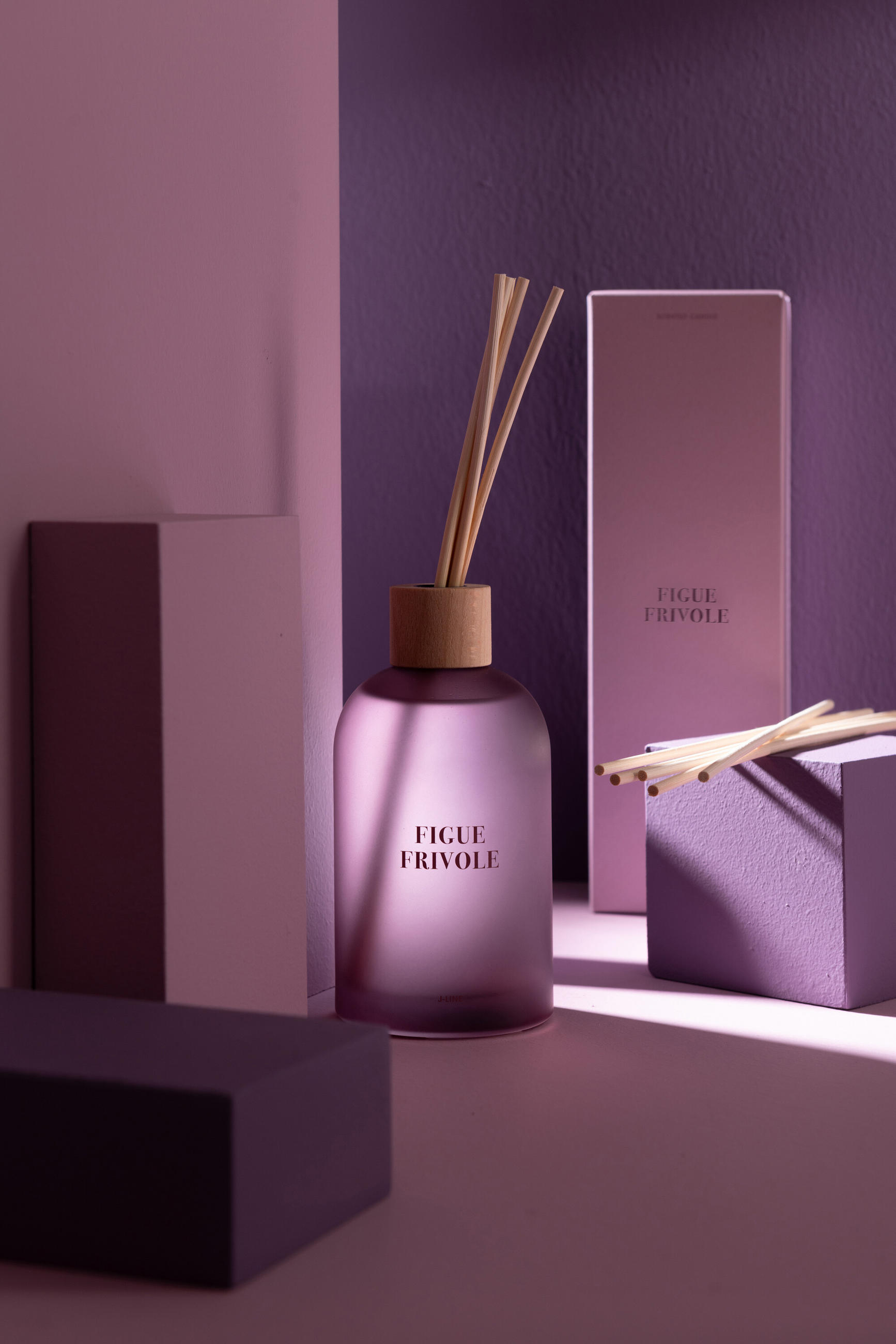 DUFTSPENDER HAUSPARFUM ACCORDS ESSENTIELS - Lila - 250 ml - Lila, Paraffin (7.5/27.5/7.5cm) - J-Line