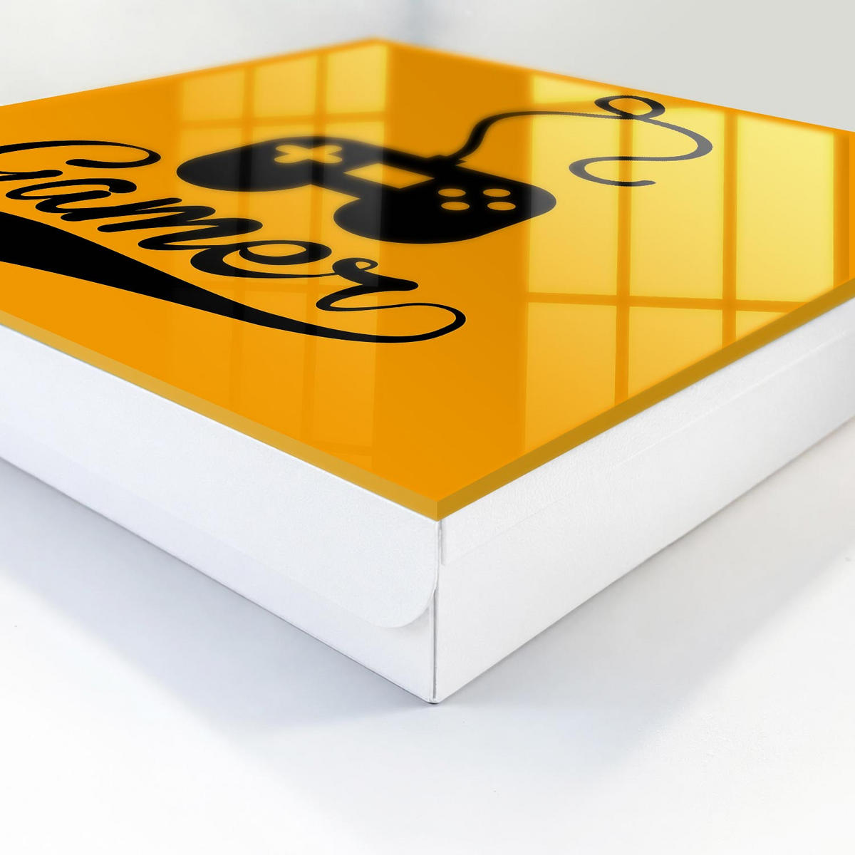 SCHLÜSSELBOX Weiß 30x30 cm – Türöffnung nach rechts - Pad und das Wort GAMER - Orange, Metall (30/30/5cm) - TULUP