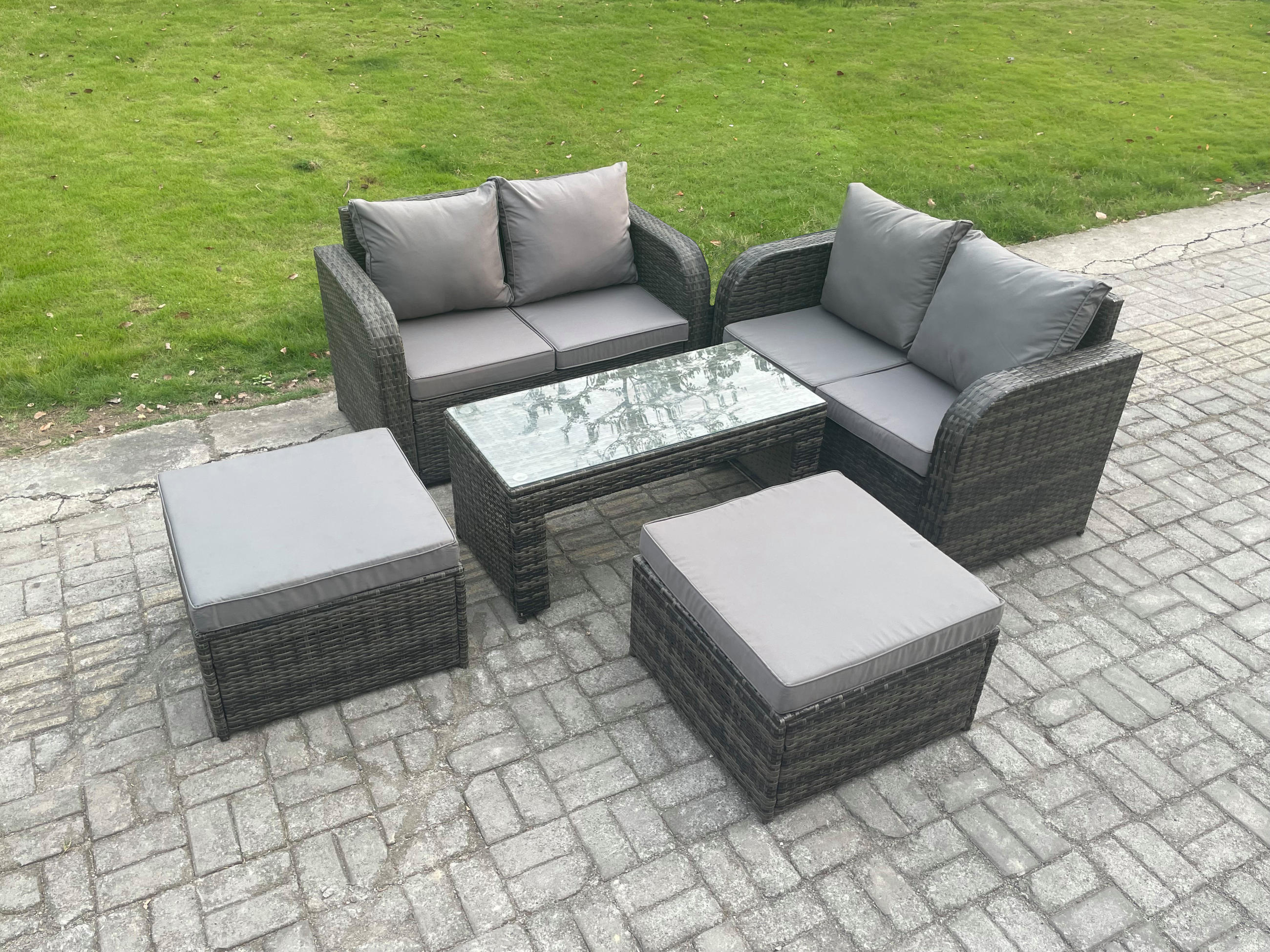 GARTENSOFA SET mit COUCHTISCH 2 HOCKERN Polyrattan 6-Sitzer - Dunkelgrau/Grau, Glas/Kunststoff - Fimous