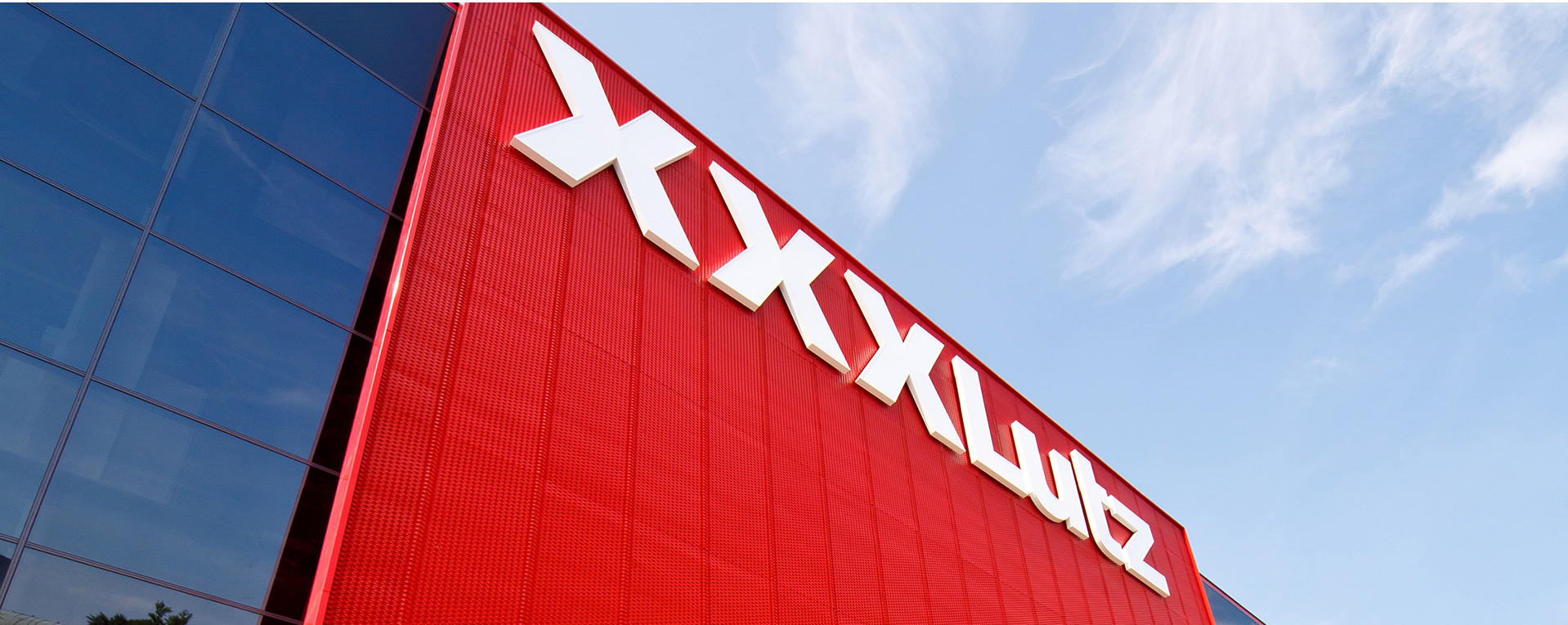 XXXLutz Firma