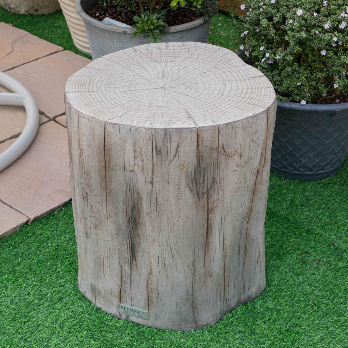 BEISTELLTISCH DAINTREE aus GF-Beton, Wetterbeständig, 49x47x51 cm - Grau, Naturmaterialien (49/47/51cm) - Elementi