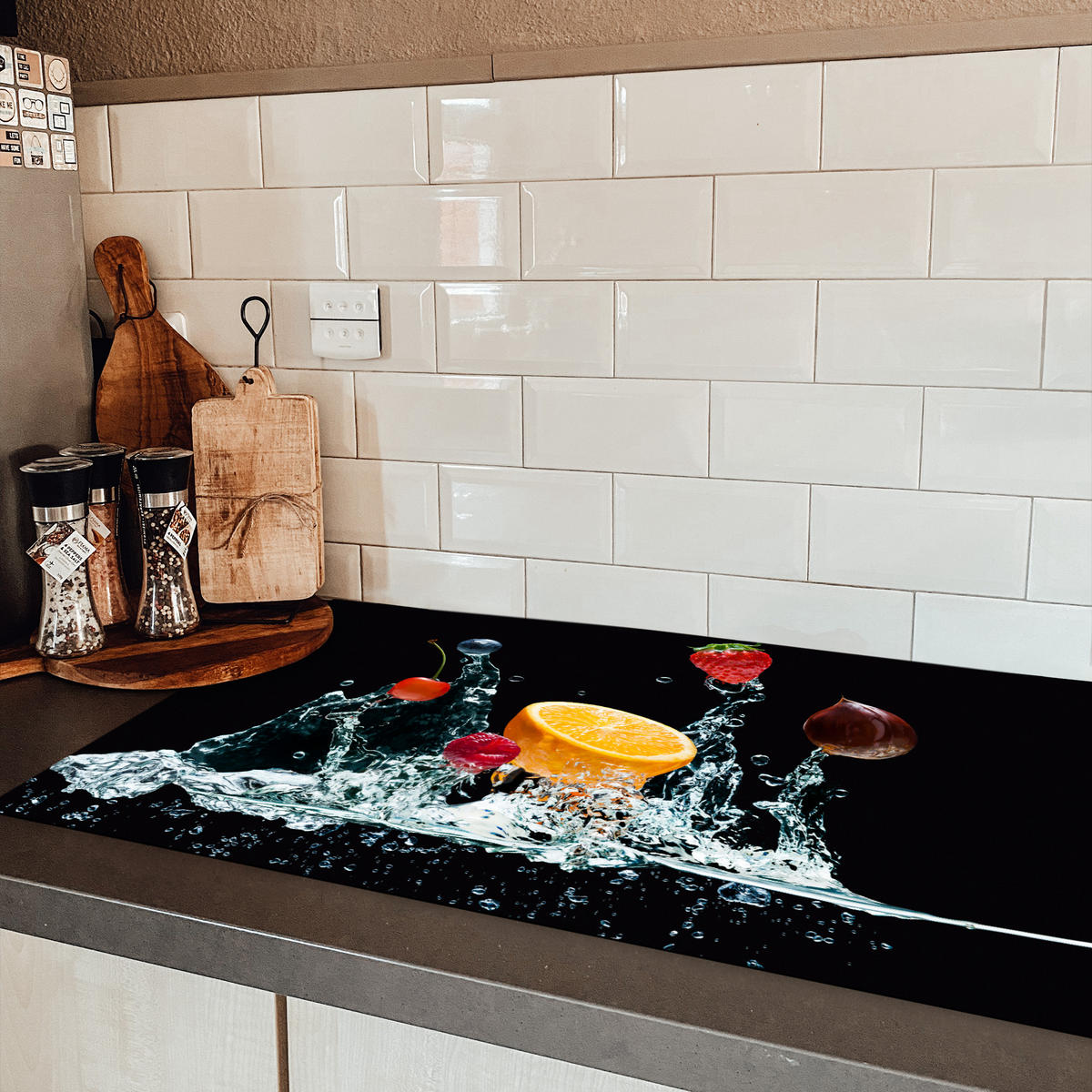 HERDABDECKPLATTE Wasser - Obst - Orange - Erdbeere - Kirsche - Schwarz 91x52 cm - Orange, Kunststoff (91.2/52/0.2cm) - MuchoWow