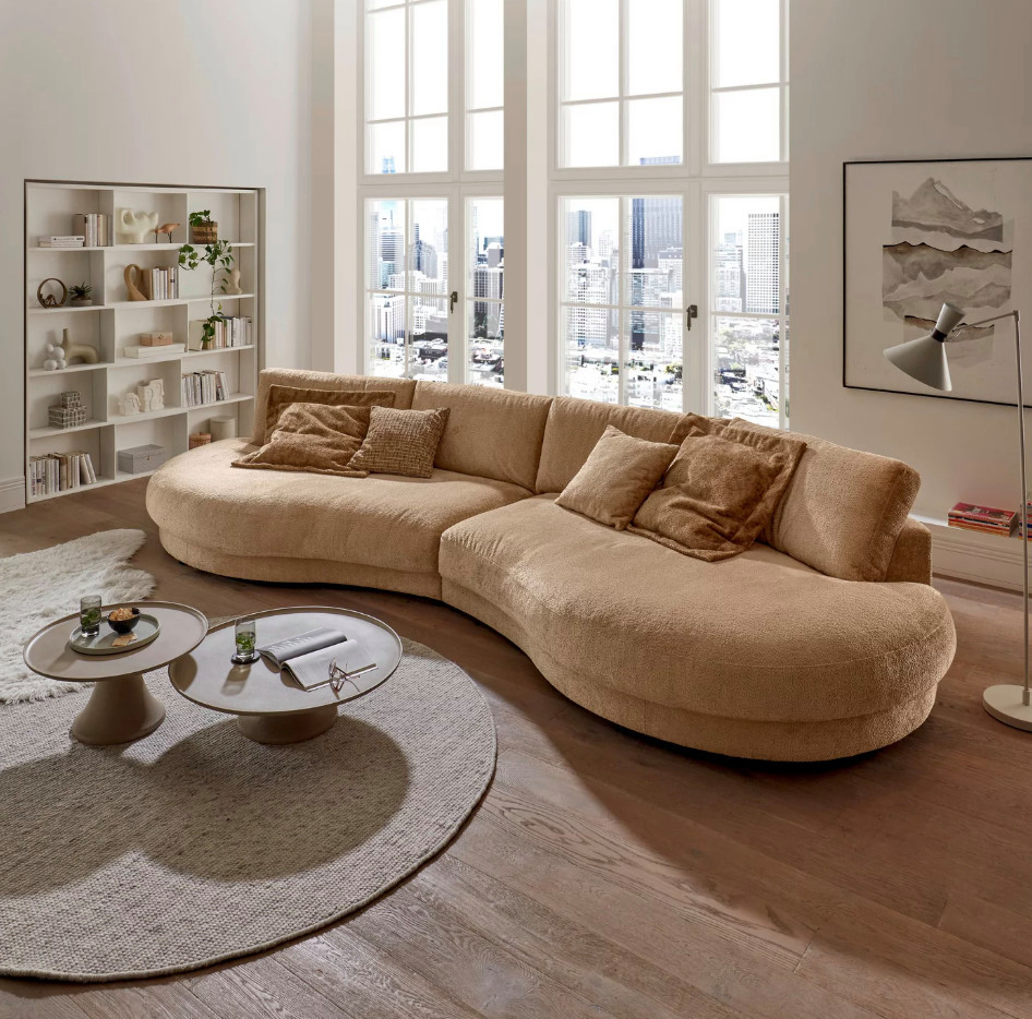 Sofa in herbstlichen Farben