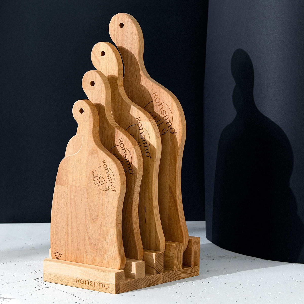 SCHNEIDEBRETT Set mit Halter Hemero 4tlg - Buchefarben, Holz (49/8cm) - KONSIMO®