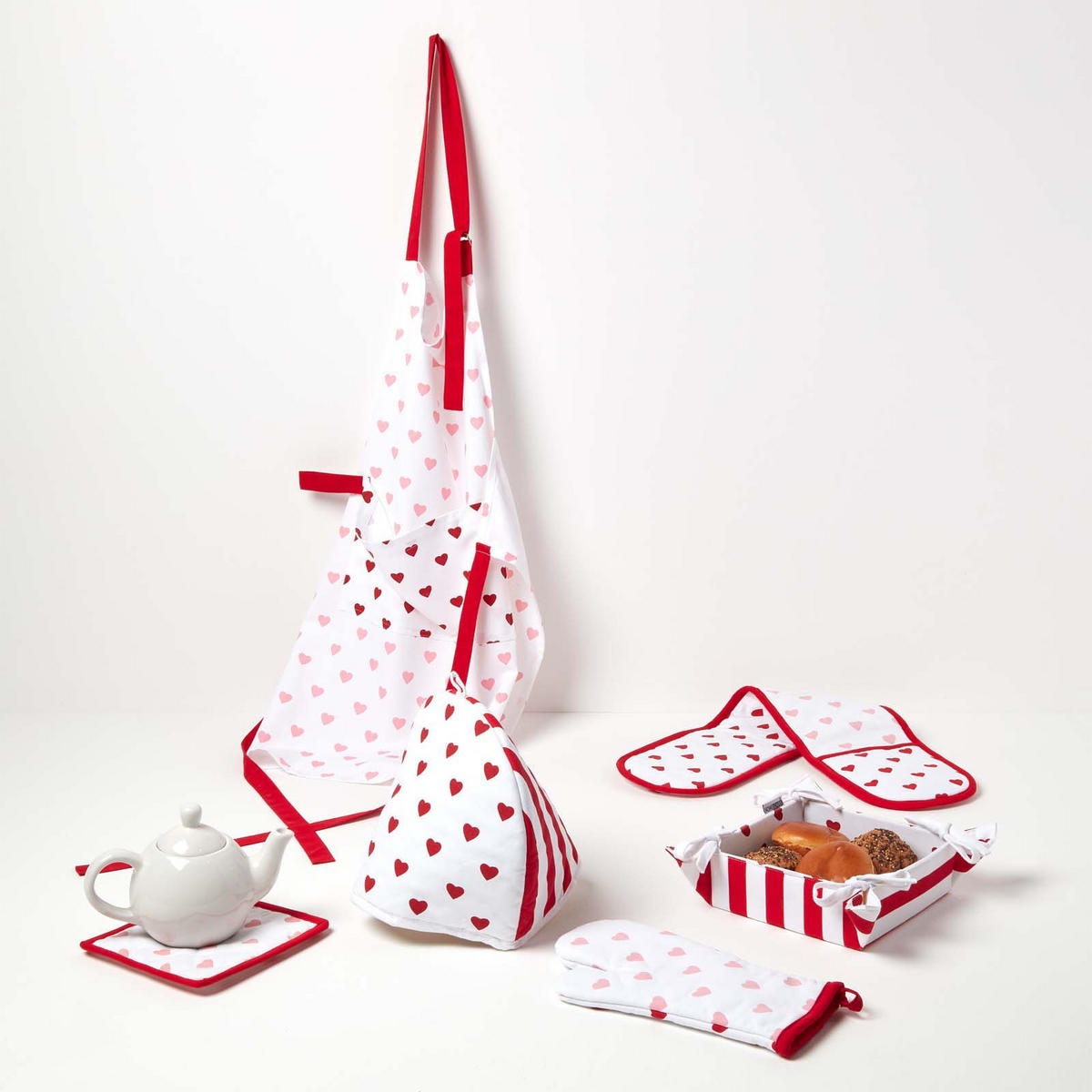 TOPFLAPPEN Herzen 20/20 cm, Baumwolle wattiert - Rot, Textil (20/20cm) - Homescapes