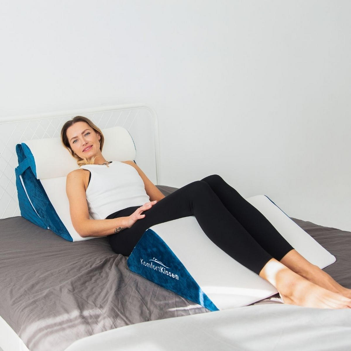 ORTHOPÄDISCHES KEILKISSEN 4in1 - Weiß/Dunkelblau, Textil (61/43cm) - KomfortKissen