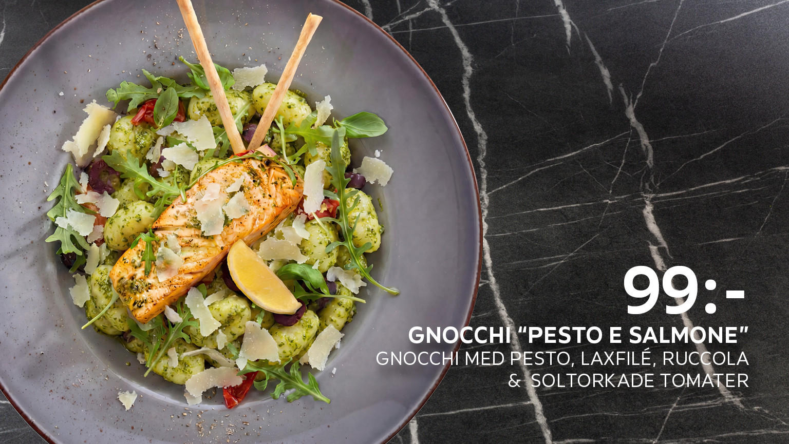 Gnocchi "Pesto e Salmone" Gnocchi med pesto, laxfilé, ruccola och soltorkade tomater