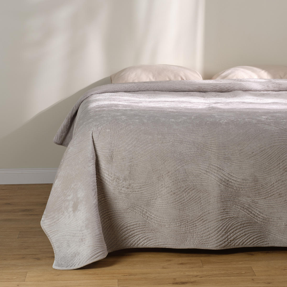 TAGESDECKE Tossa - Hellgrau, Textil (200/220cm) - home&you