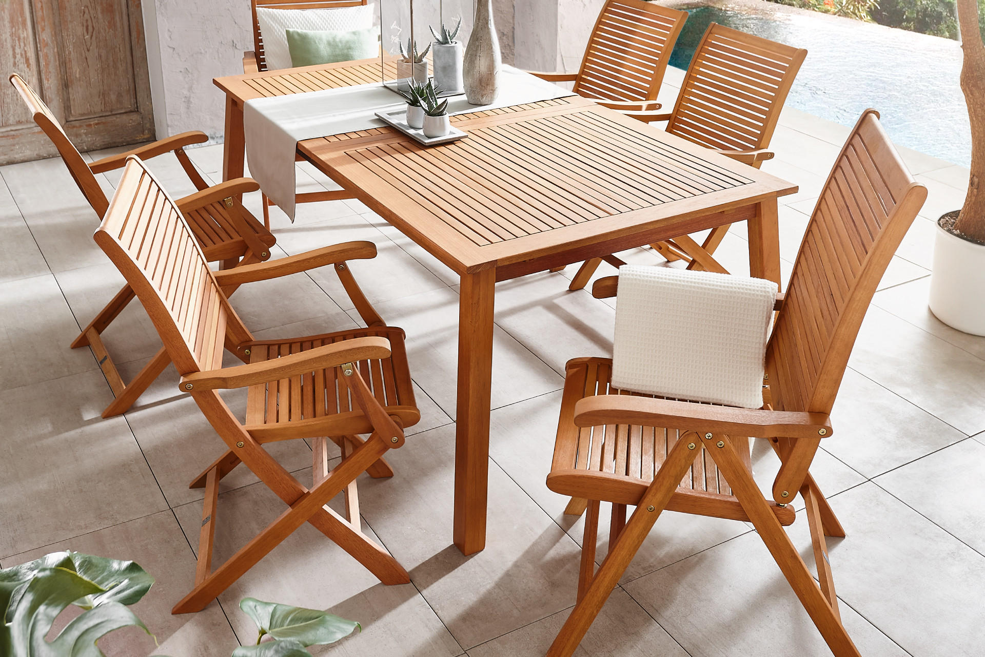 Holz-GartenmÃ¶bel aus Eukalyptus