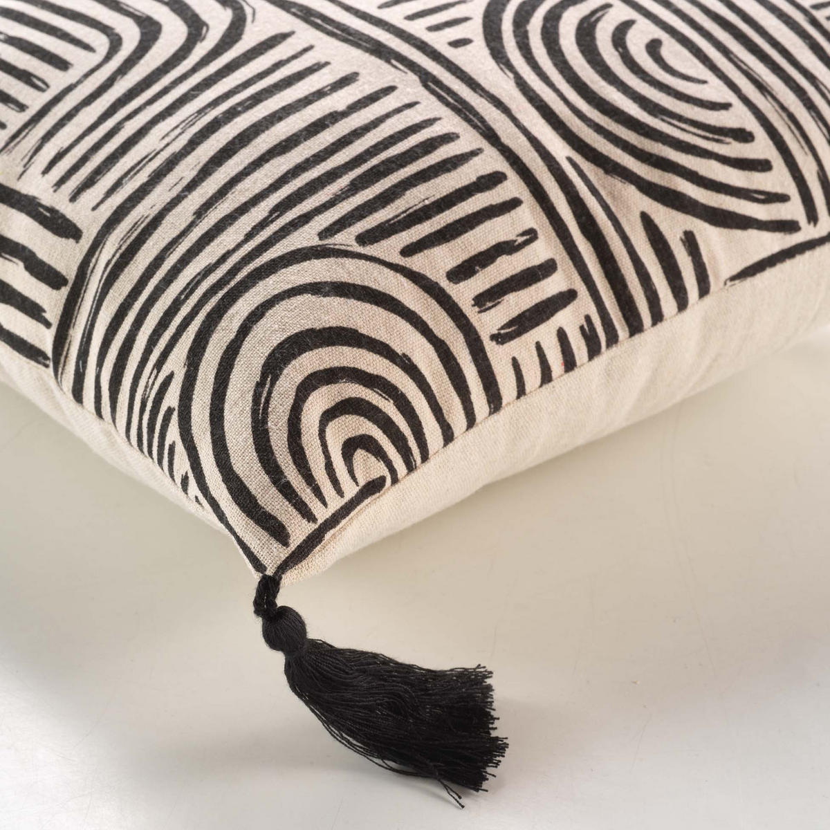 ZIERKISSEN Pandore 45/45 cm - Schwarz, Textil (45/45cm) - Douceur d´intérieur