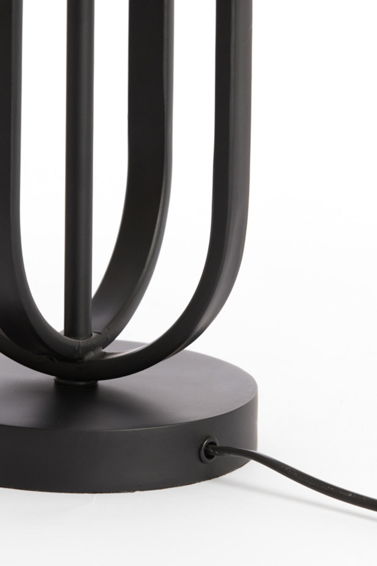 LAMPENFUSS Aster Schwarz Ø16/55 cm - Schwarz, Metall (16/16/55cm) - Light & Living