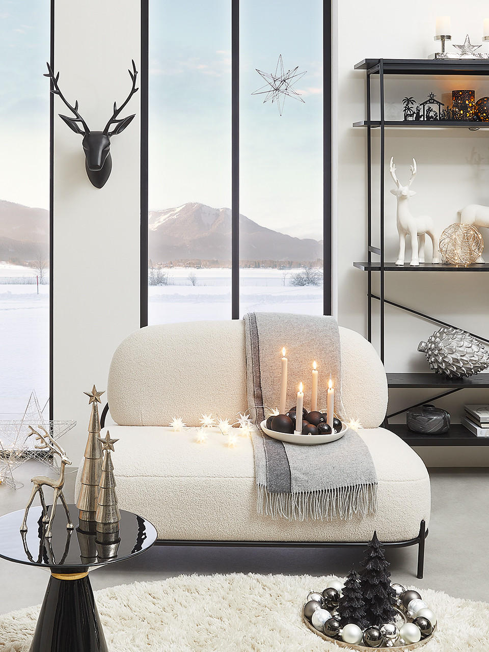 Weihnachtlich dekoriertes Wohnzimmer - All About Stars