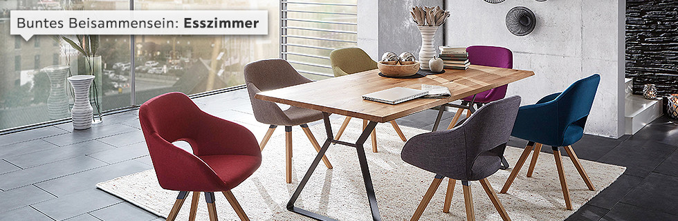 TH-25-19-1_Haupt_buntes_Beisammensein_Esszimmer_V2
