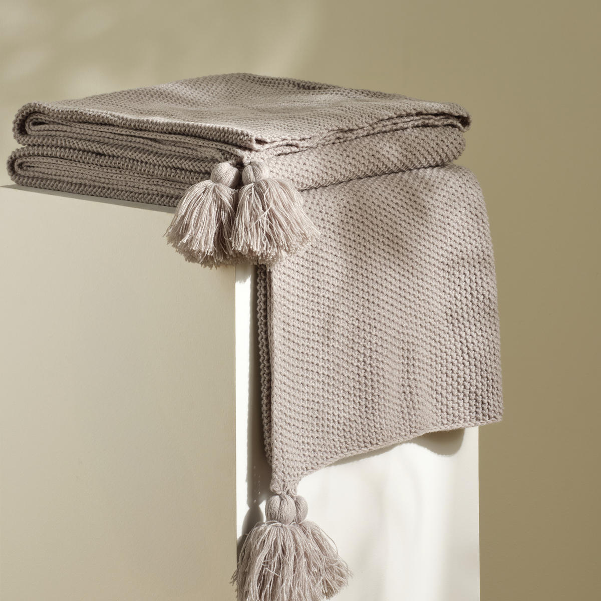 DECKE Zoltane - Hellgrau, Textil (130/170cm) - home&you