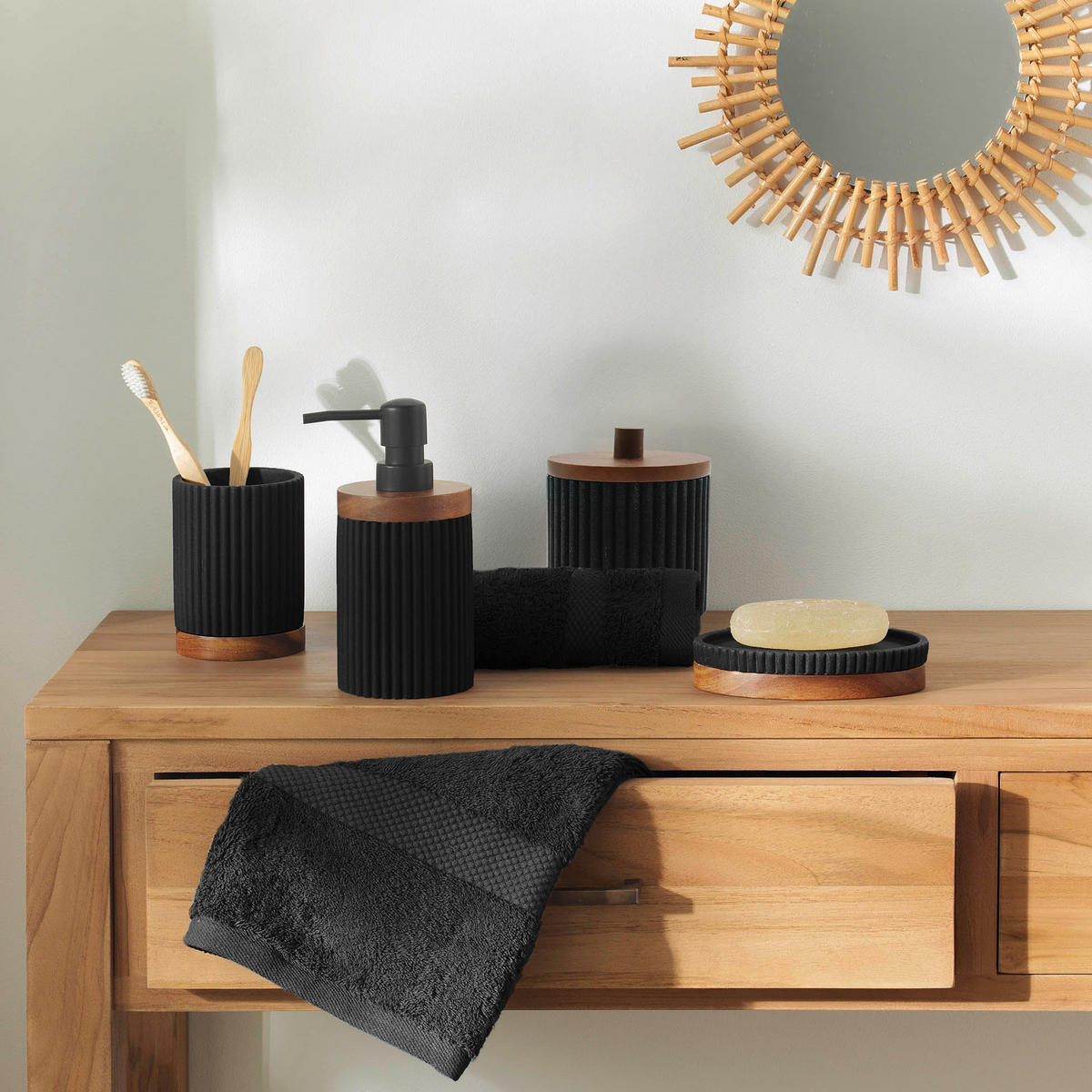 BADBECHER mit Akazienholz Niagara 8/8/10,8 cm - Schwarz, Kunststoff (8/10.8/8cm) - Douceur d´intérieur