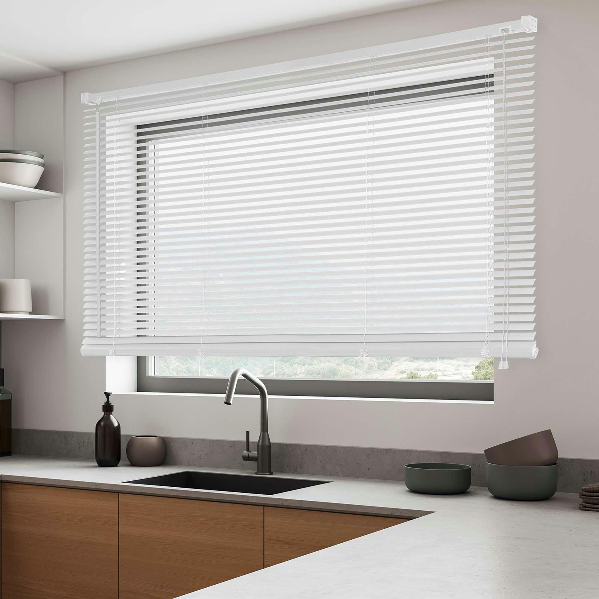 JALOUSIEN vinyl venetianische mit weißer Zugschnur 60x130 - Weiß, Kunststoff (60/130cm) - STORESDECO