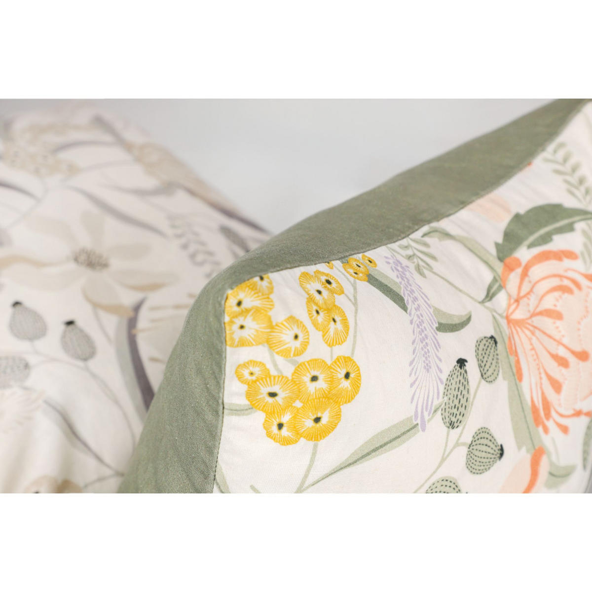 ZIERKISSENHÜLLE PLAYFUL - Grün, Textil (45/45cm) - Schöner Wohnen
