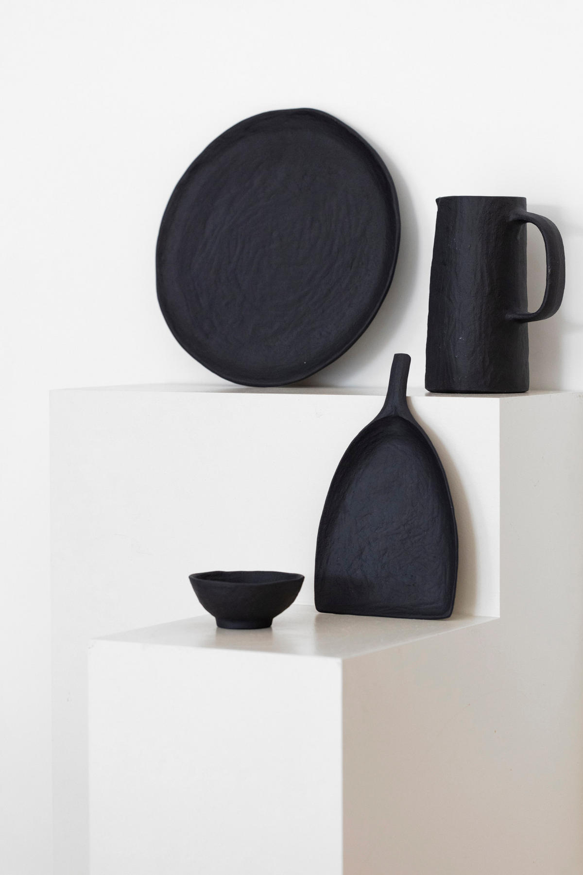 SCHAUFELPLATTE YLI 18,5 CM Matt schiefer style - Schieferfarben, Keramik (14.5/2.5/18.5cm) - Revol Porcelaine France