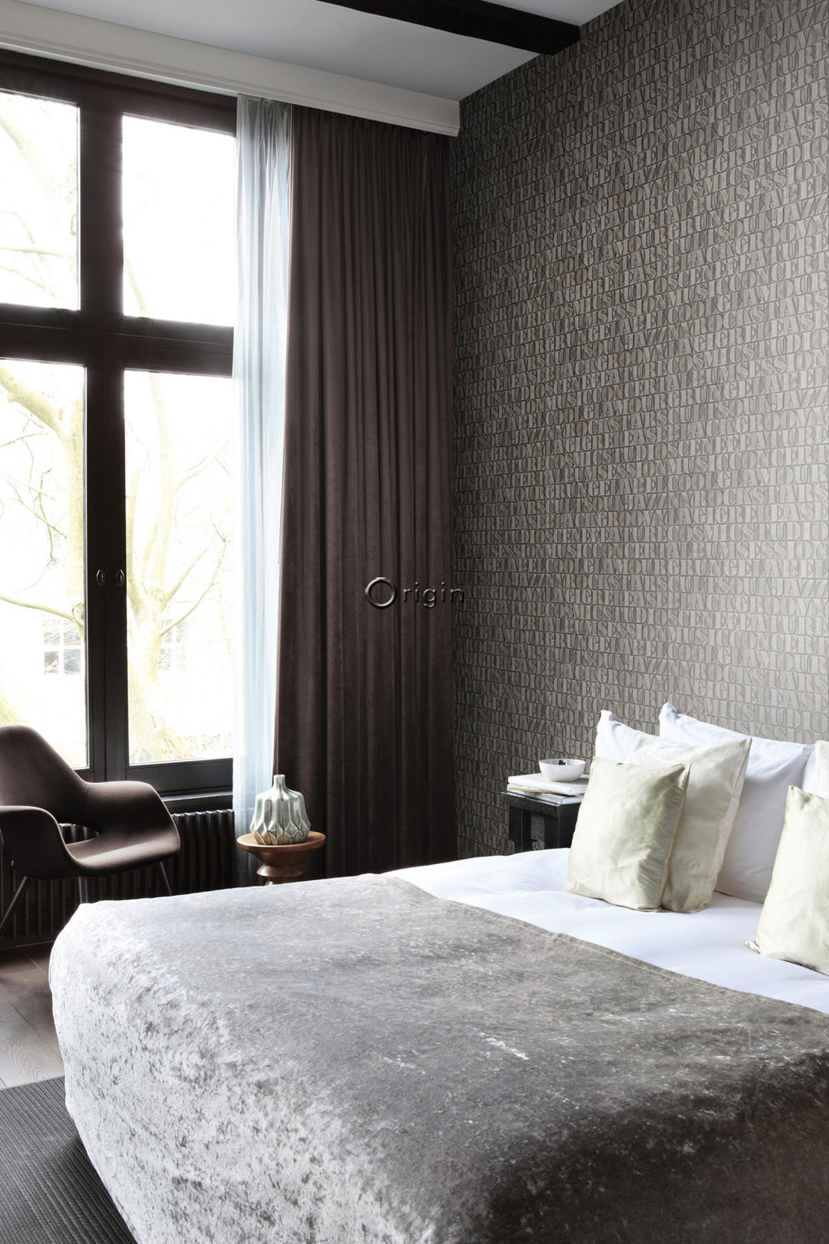 TAPETE alte eiserne Druckbuchstaben 53 cm x 10.05 m - Braun, Papier (53/1000cm) - Origin Wallcoverings