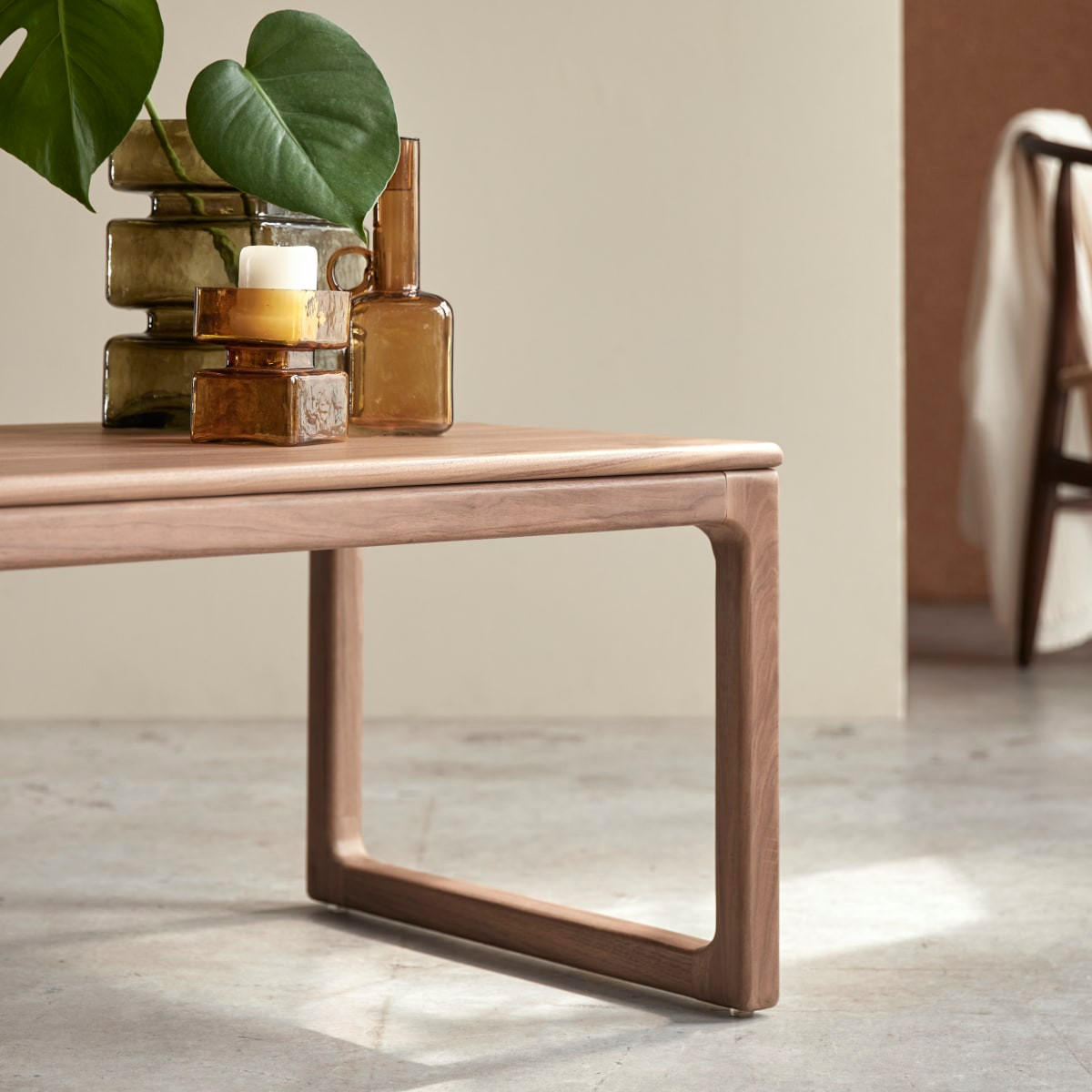 COUCHTISCH Arto Dunkelbraun aus Walnuss - Dunkelbraun, Holz (56/100/42cm) - Tikamoon