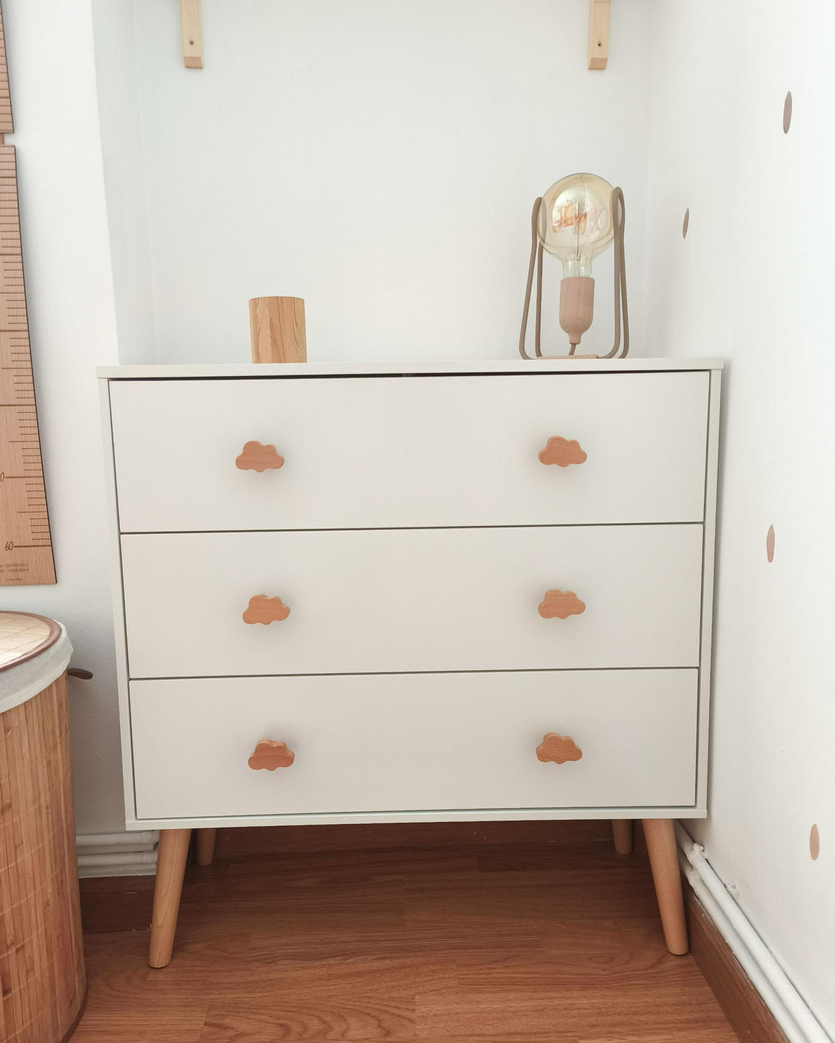 KOMODA s 3 zásuvkami Bílá Cloudy - bílá, kompozitní dřevo (80/76/30cm) - Beliani
