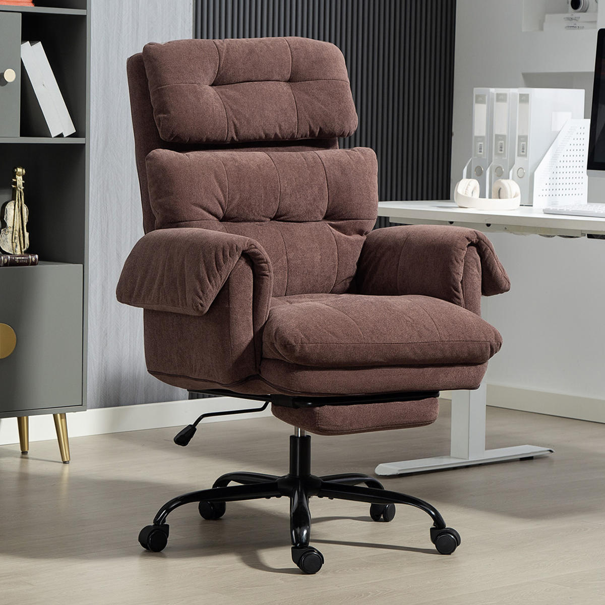 BÜROSTUHL, Ergonomischer Schreibtischstuhl mit Armlehne, Fußstütze, Kaffee - Schwarz/Braun, Textil/Metall (77/116/80cm) - HOMCOM