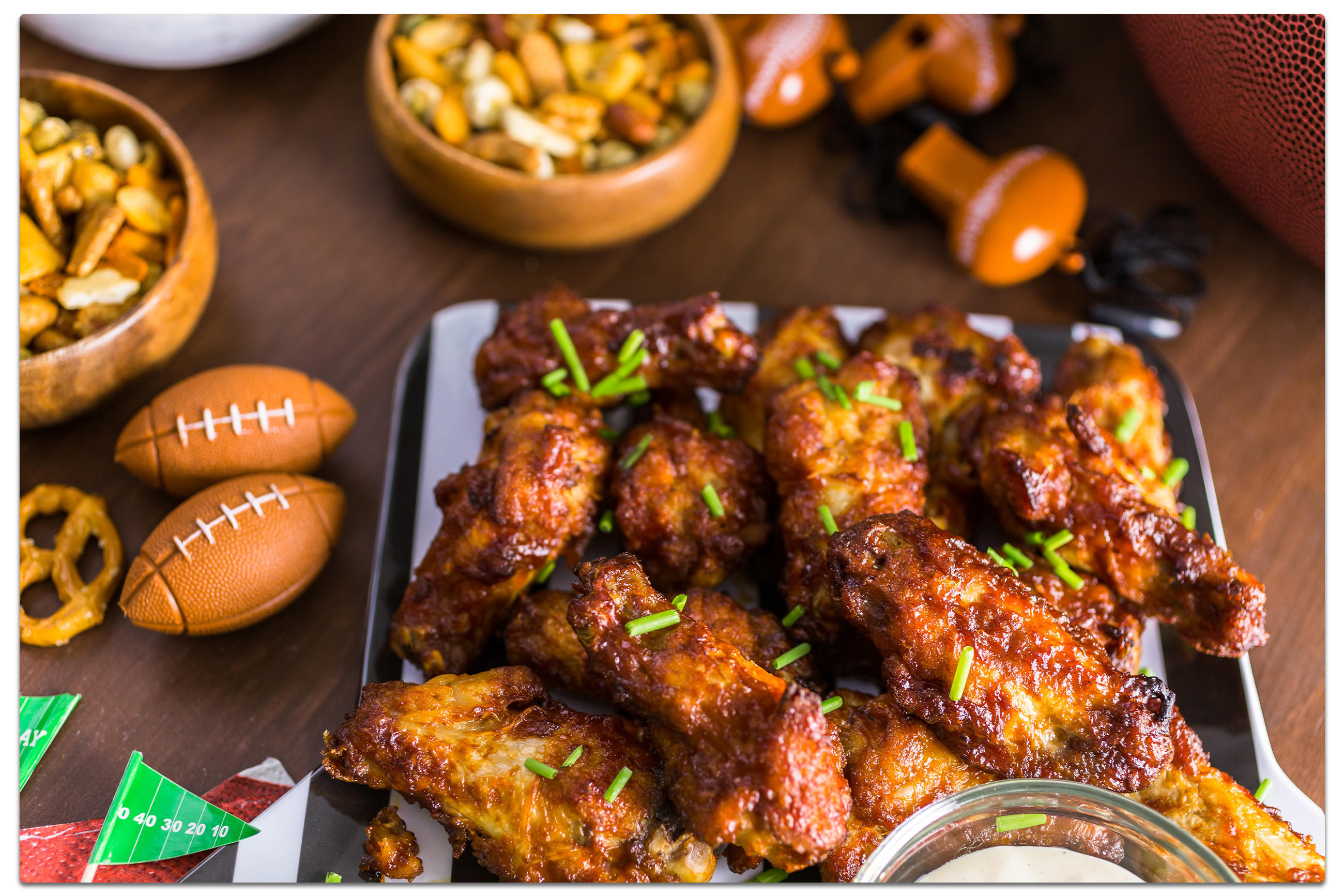 Inspirierende Fußballparty-Rezepte für den Super Bowl: köstliche Snacks und Fingerfood für ein gelungenes Event.