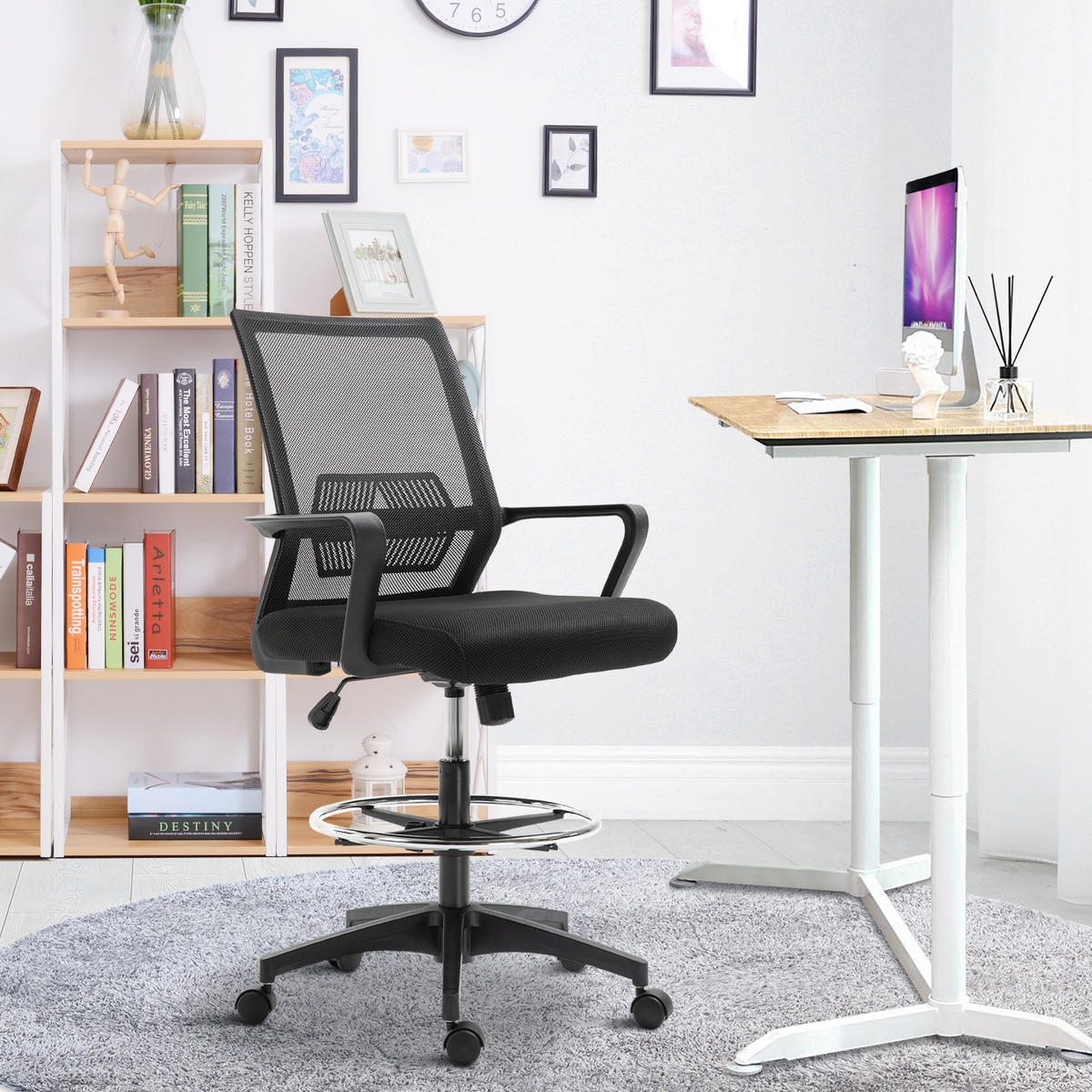 BÜROHOCKER DE-11796 höhenverstellbar mit Netzbezug Schwarz - Schwarz, Metall (59/124/64cm) - ComfortXL