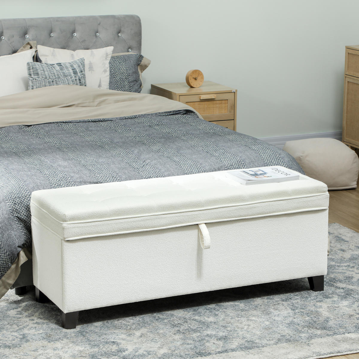 TRUHENBANK DE-16427 mit großem Stauraum (112 L) und Knopfheftung Creme - Weiß, Textil (120/48/40cm) - ComfortXL