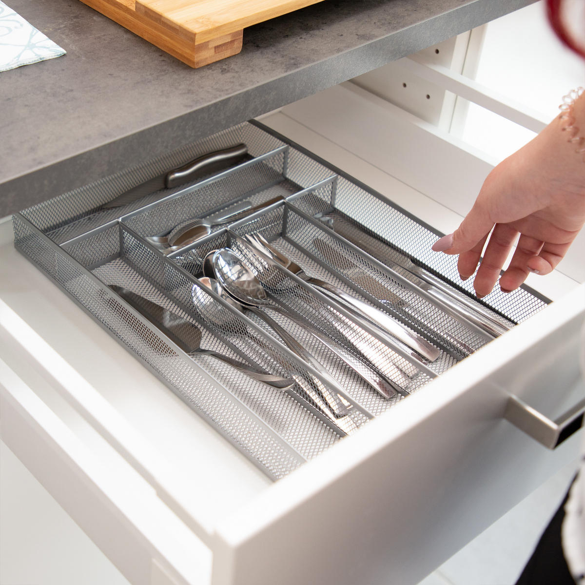 BESTECKKASTEN - Schwarz, Metall (28.6/5.08/40.6cm) - Relaxdays