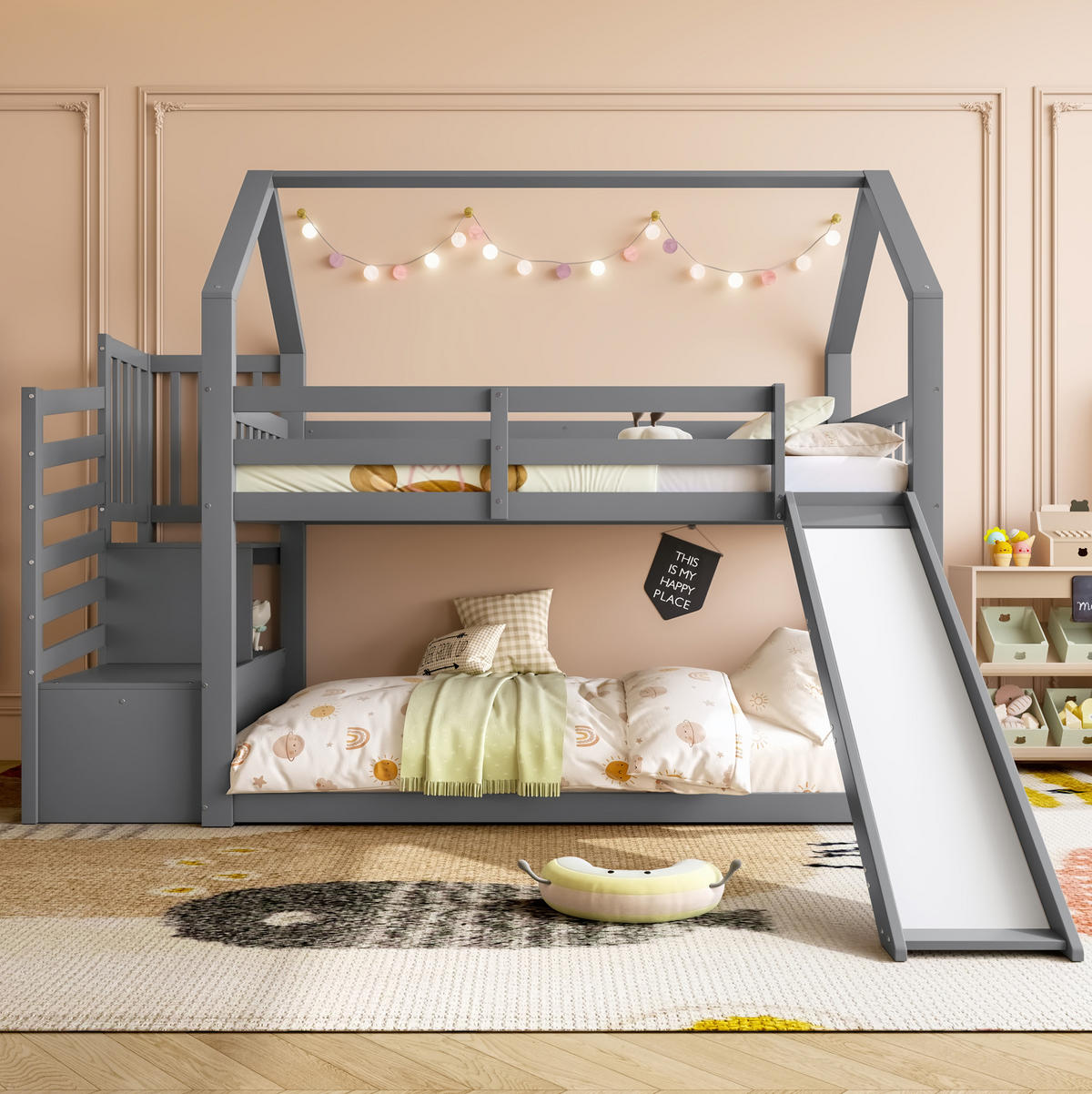PATROVÁ postel 90/200 cm šedá s úložným prostorem a schůdky a skluzavkou - šedá, dřevo (90/200cm) - OKWISH