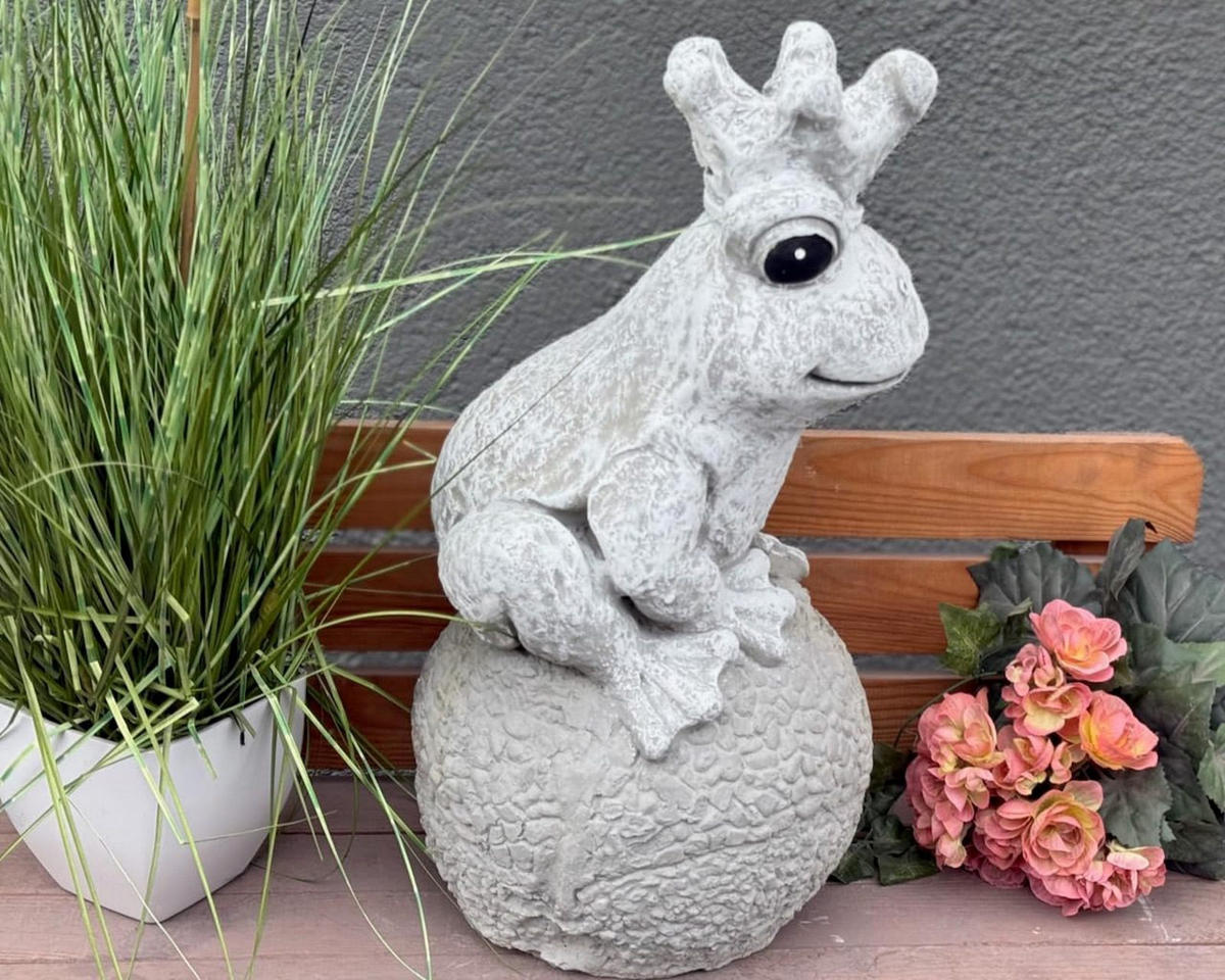STEINFIGUR Froschkönig, massiver Steinguss, frostsicher - Grau, Stein (26/47/26cm) - stoneandstyle
