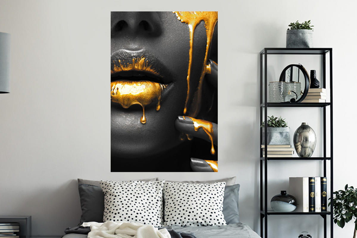 WANDTATTOO Frau - Schwarz - Gold - Gesicht - Lippen 80x120 cm - Goldfarben, Kunststoff (80/120/0.1cm) - MuchoWow