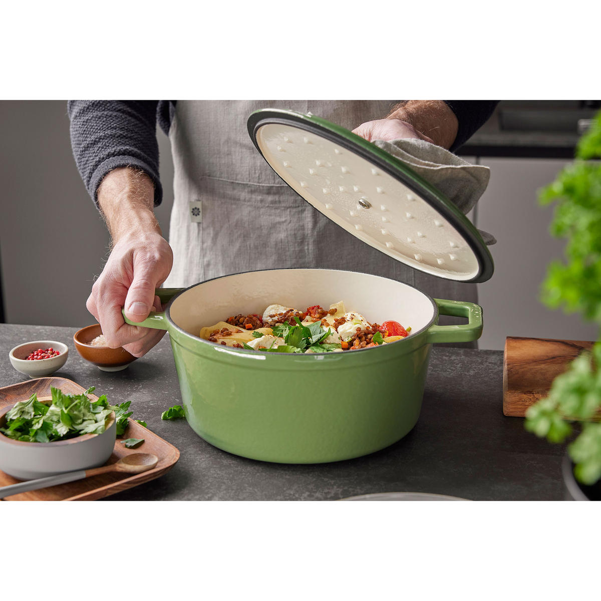 BRÄTER b.iron Bräter, Gusseisen, Grün, 31 x 24 cm - Grün, Metall (42/26.1/17.6cm) - Berndes