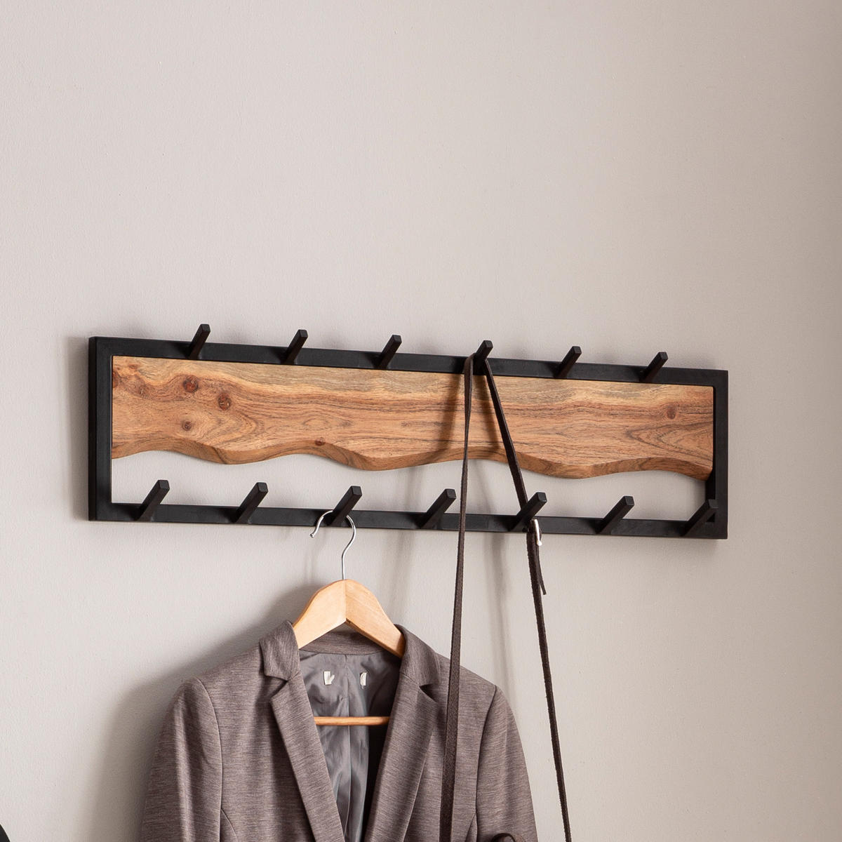 WANDGARDEROBE Akazie Massivholz Metall Modern 80x20x8 cm mit Wellenmuster - Akaziefarben, Holz (80/22/8cm) - KADIMA DESIGN