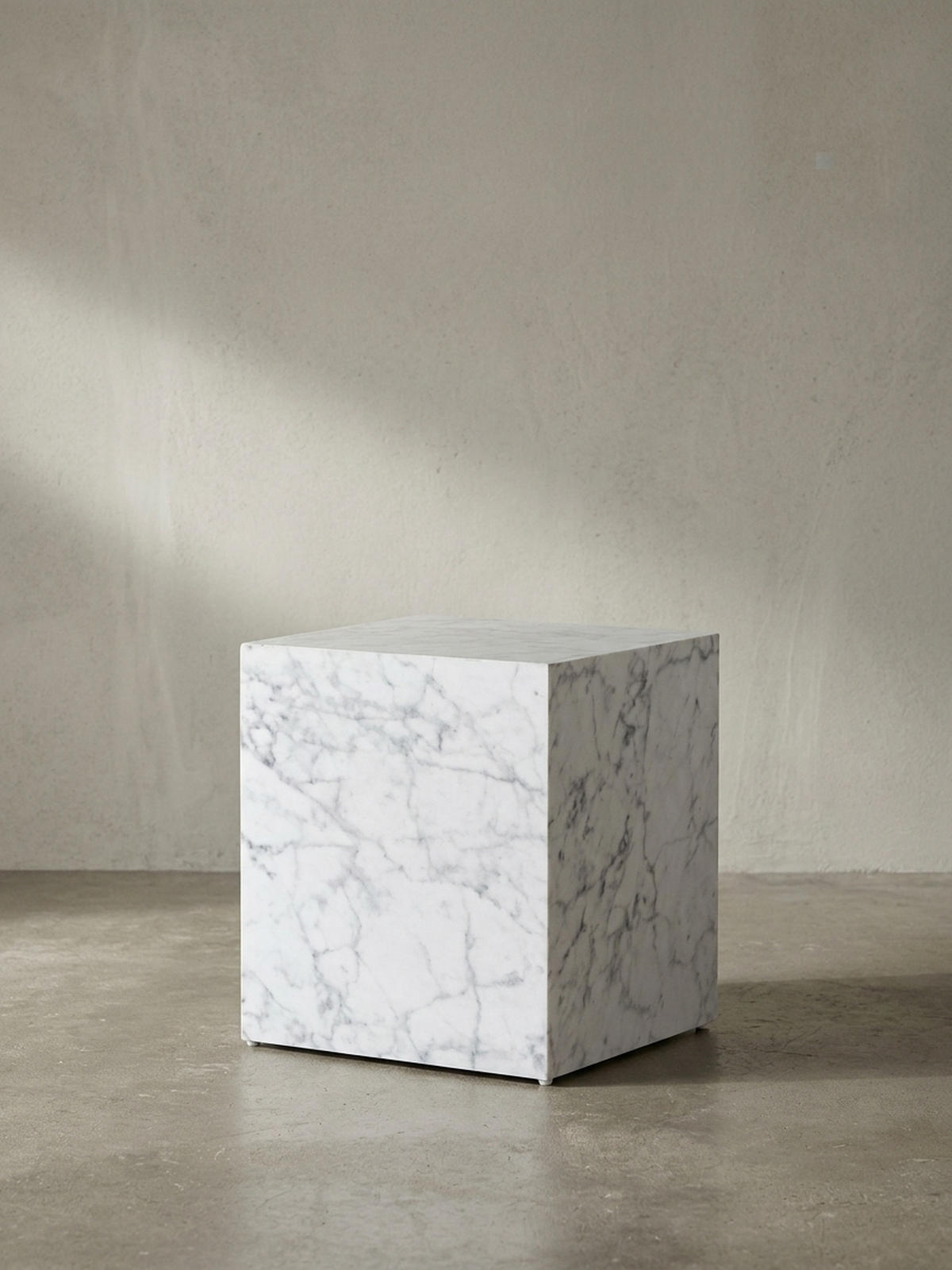 COUCHTISCH MONOBLOC in Hochglanz mit Marmor-Optik, Würfelform, Weiß 40x40x45 cm - Weiß, Holzwerkstoff (40/40/45cm) - KADIMA DESIGN