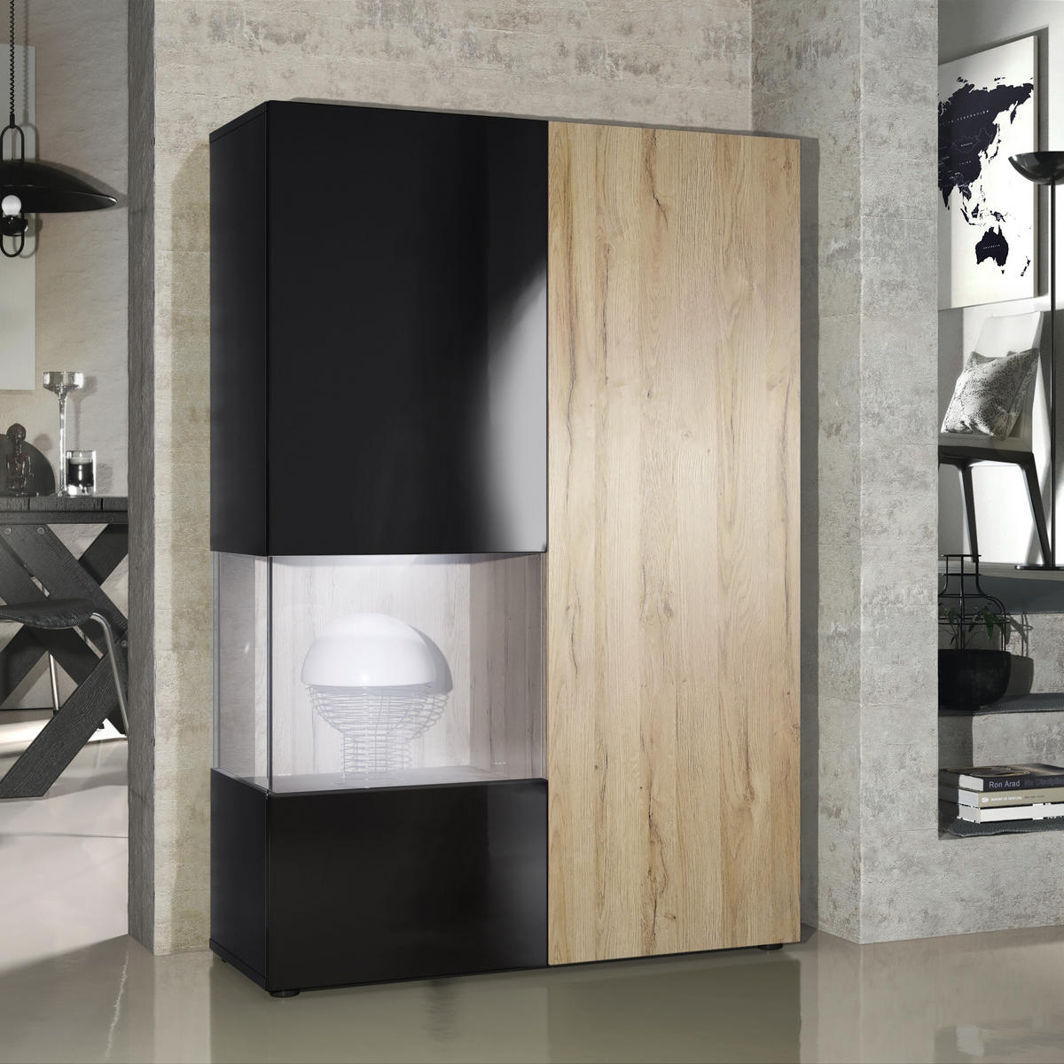 VITRINE Morena Tür und Einsatz in Eiche Natur - Eichefarben, Holzwerkstoff (91.5/136.5/37cm) - Vladon