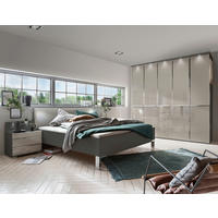 SCHLAFZIMMER Sentara in Havanna und Kieselgrau 4-teilig mit Kleiderschrank 250cm Breite inkluisve Beleuchtung, Doppelbett 180x200cm, zwei Nachttische - Braun, Holzwerkstoff (80/200/120cm)