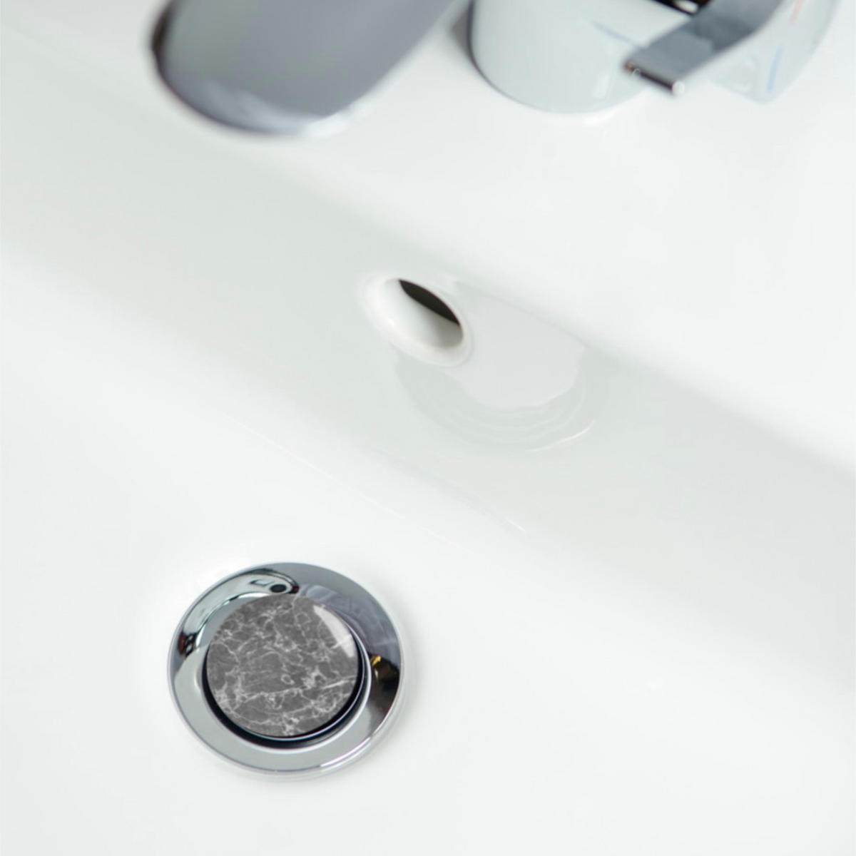 WASCHBECKENSTÖPSEL Marmor Grau - Grau, Kunststoff/Metall (4/7/7cm) - Sanilo