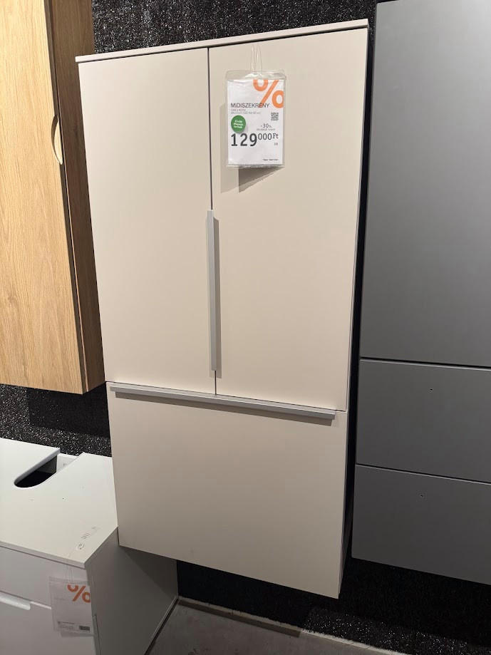 MIDISZEKRÉNY KÖLN-BUDAÖRS OUTLET - Welnova