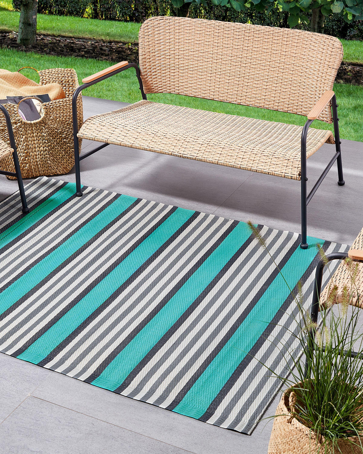 OUTDOORTEPPICH Blau Saugor - Blau/Schwarz, Kunststoff (120/180cm) - Beliani