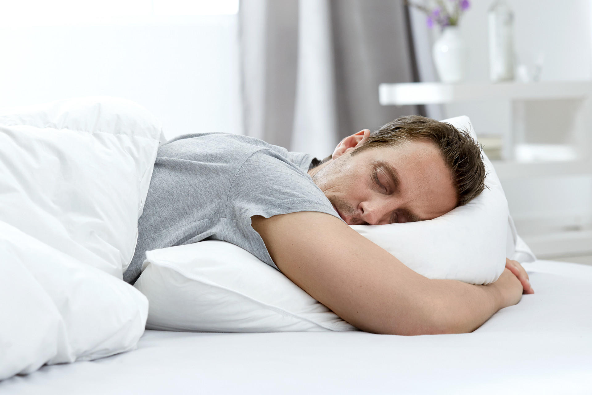 Welche Matratze für Bauchschläfer