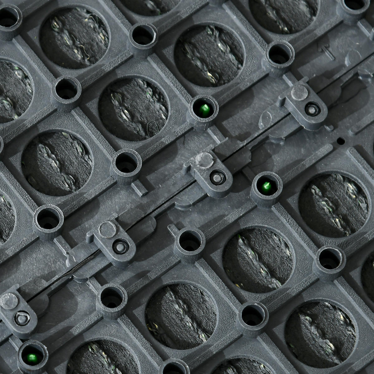 KUNSTRASEN, Dunkelgrün, Kunststoff - Dunkelgrün, Kunststoff (30/30/3.5cm) - Outsunny