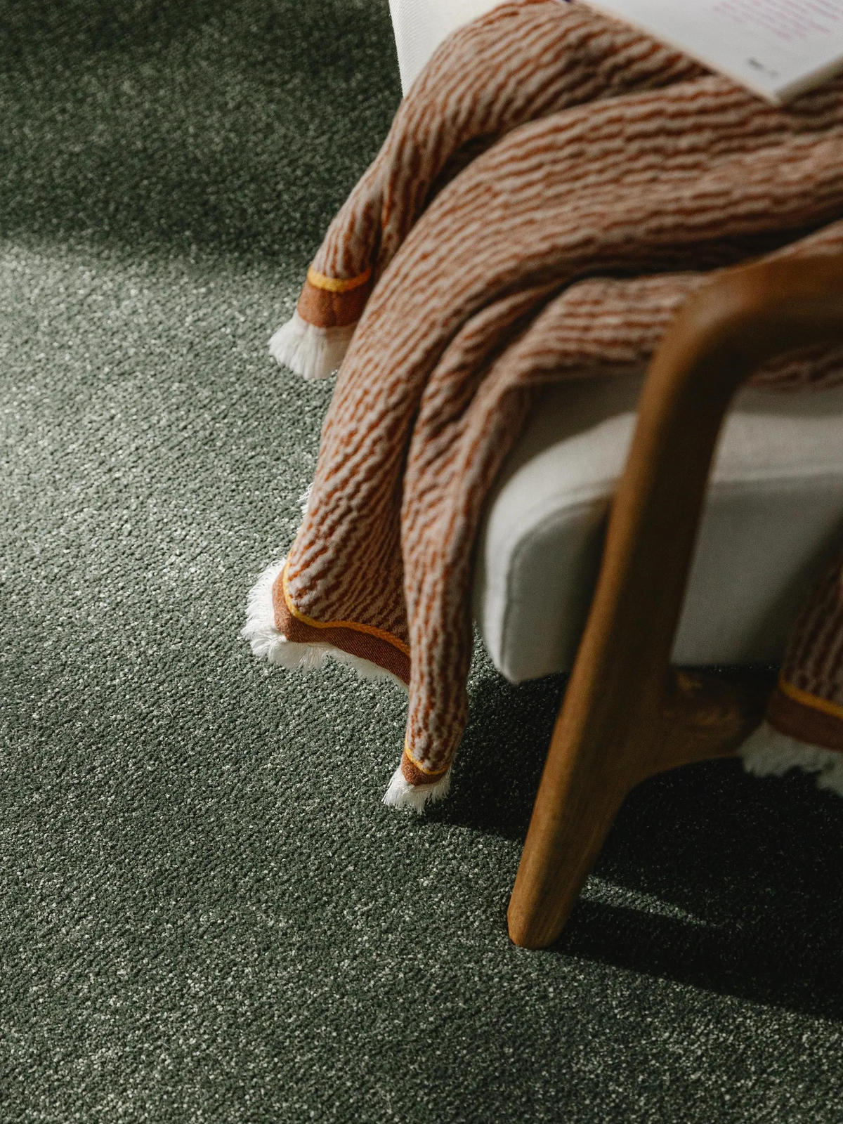 PRATELNÝ shaggy koberec Melvin Zelená ø 200 cm kulatý - zelená barva, plast/umělá hmota (200/200cm) - benuta Nest