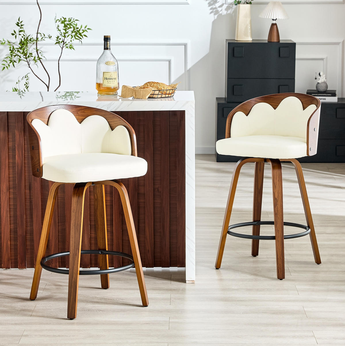 BARHOCKER 2er-Set mit Blüten-Rückenlehne, Bugholz, PU-Leder, Weiß - Weiß, Holz (41.5/89/46.5cm) - Meubliv