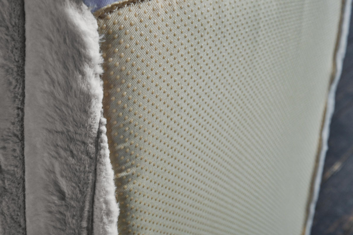 HOCKER MIT RÜCKENKISSEN WIOLO SOFT Grau Cord - Schwarz/Grau, Kunststoff/Textil (111/84/111cm) - KAWOLA