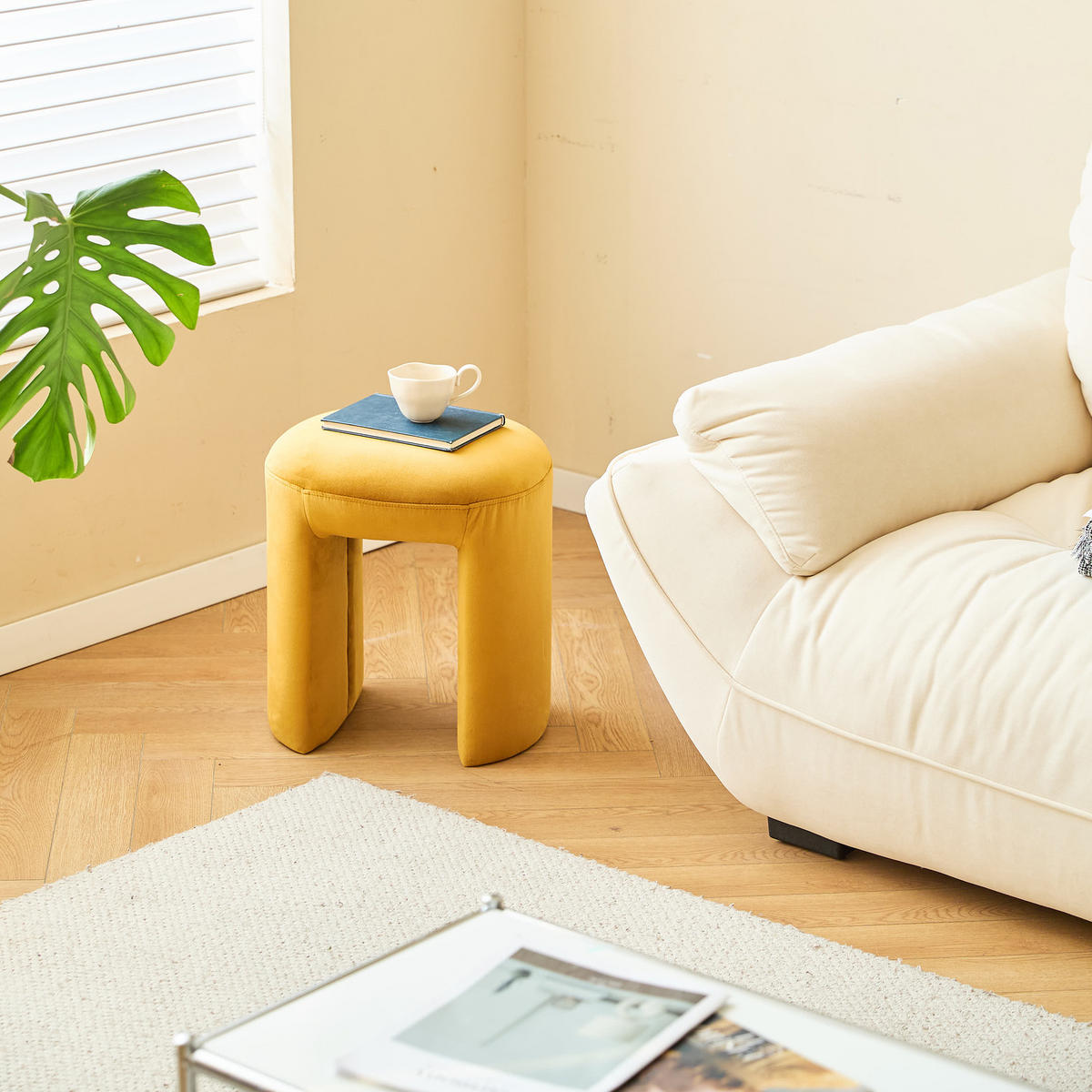 POUF Samt Gelb - Gelb, Textil (40/45/35cm) - Nordlys