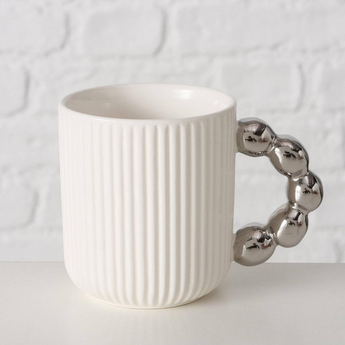 BECHER mit dekorativem Griff Javi - Weiß, Keramik (250L) - Boltze Home