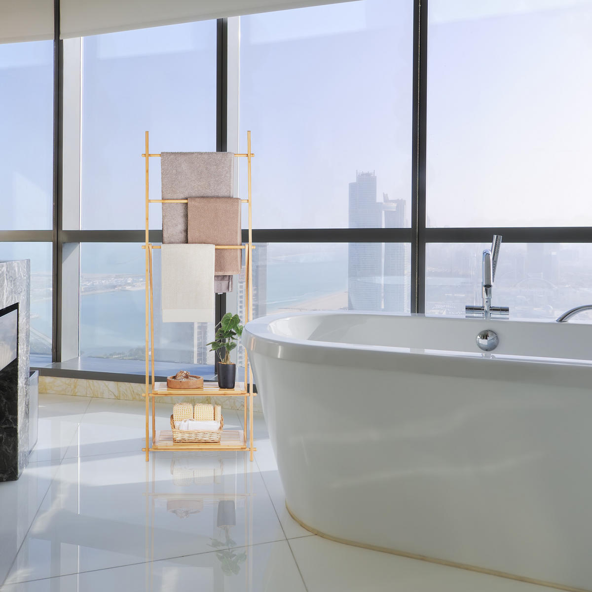 HANDTUCHSTÄNDER - Hellbraun, Holz (53.5/153/30cm) - Relaxdays